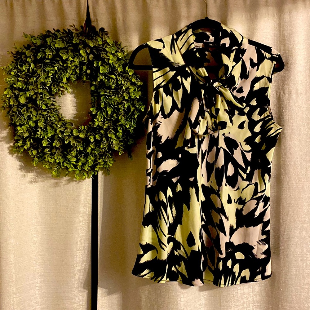 Nine west bow tie front Blouse